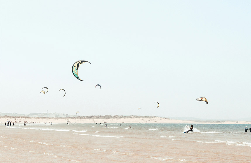 Essaouira: The perfect destination for kitesurfing and surfing in Morocco 